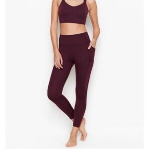 NWT Victoria’s Secret Small Athletic Leggings Plum Purple Pockets Gym Gold Logo